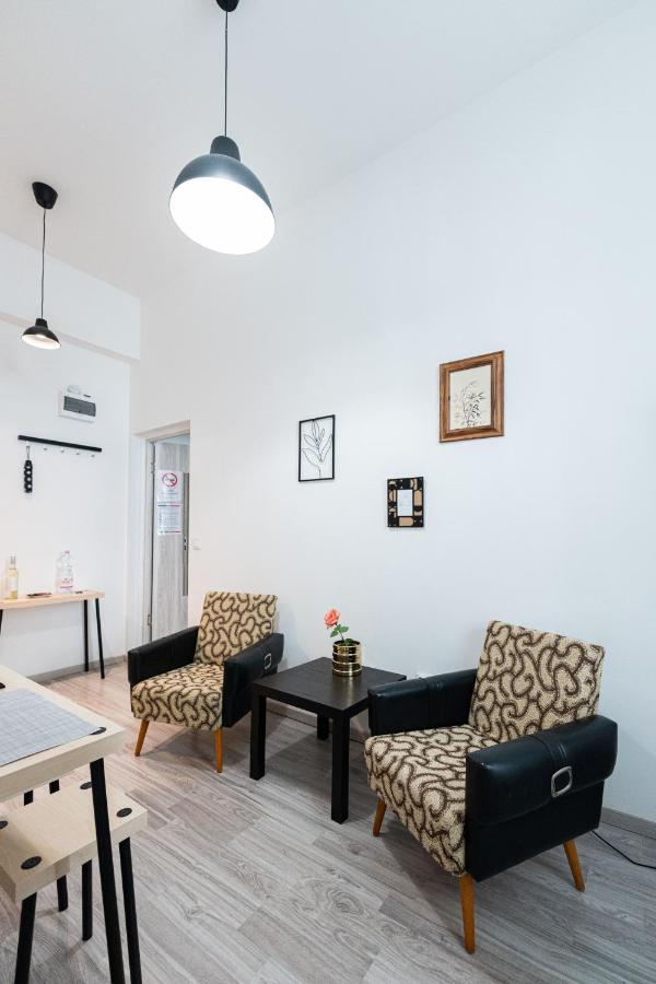King Seventeen Homes Budapeste Exterior foto