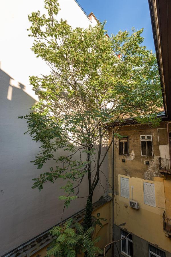 King Seventeen Homes Budapeste Exterior foto