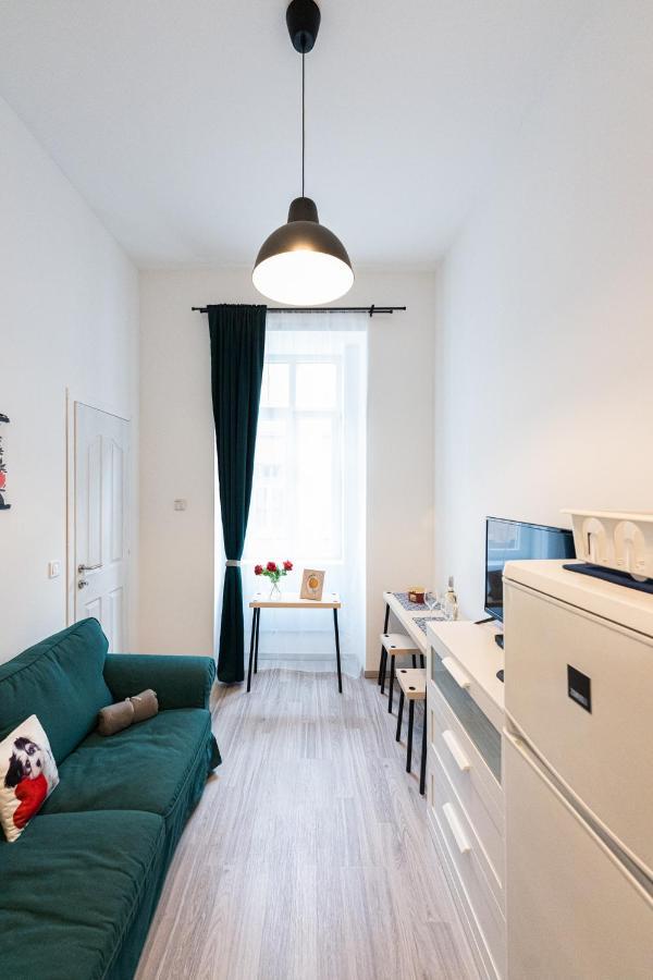 King Seventeen Homes Budapeste Exterior foto