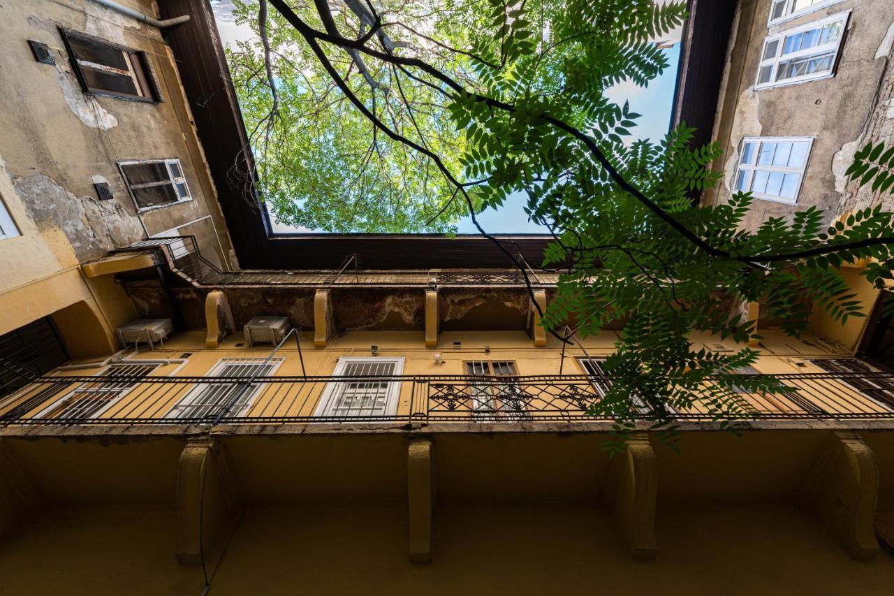 King Seventeen Homes Budapeste Exterior foto