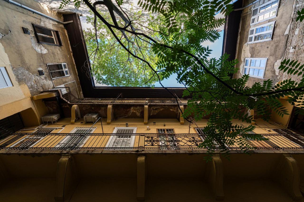 King Seventeen Homes Budapeste Exterior foto
