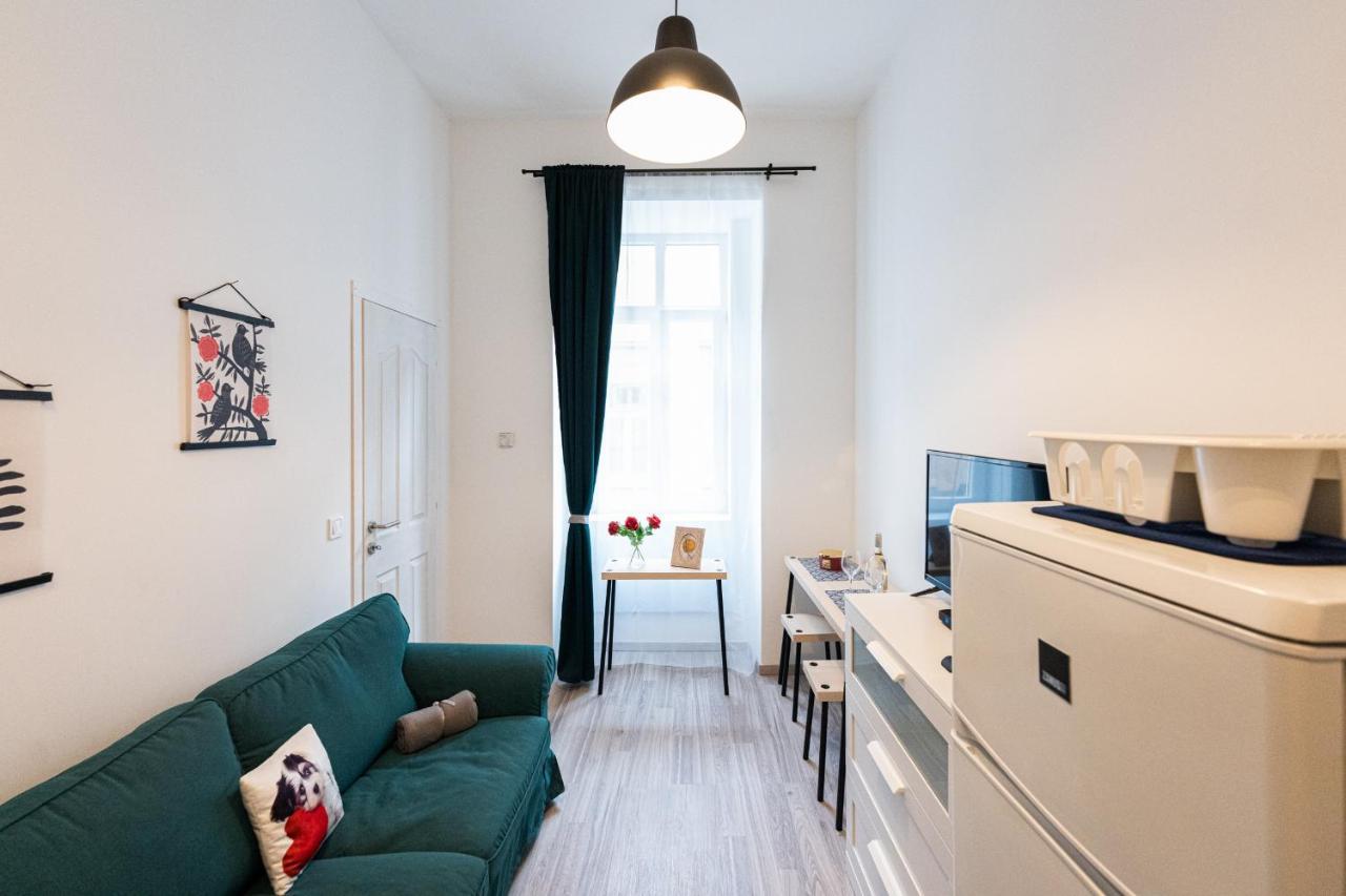 King Seventeen Homes Budapeste Exterior foto